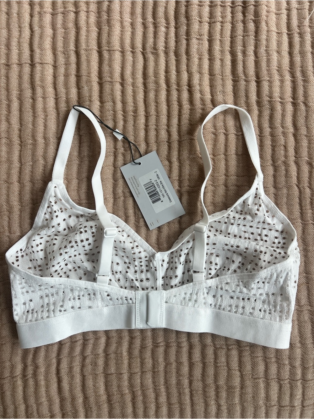 Negative Underwear Essaioura Eyelet Bralette - Picture 2 of 3